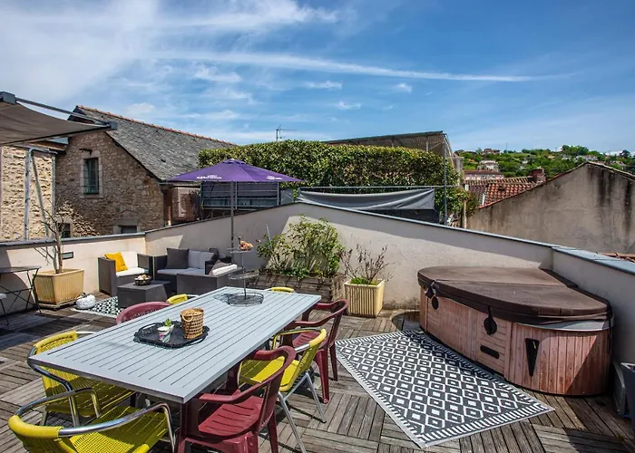 Superbe Avec Jacuzzi Sur Toit Terrasse